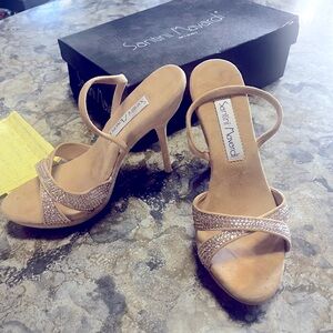 Santini Mavaradi Tan Suede heels 9